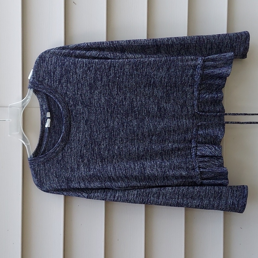 GAP top. Size XS